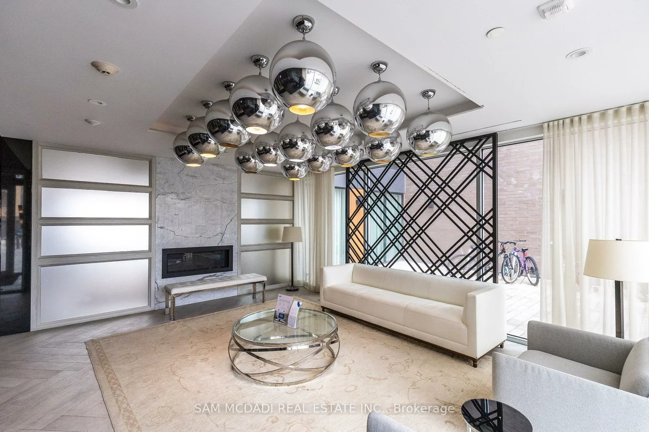 168, Sabina, 1008 - GO Glenorchy, Oakville