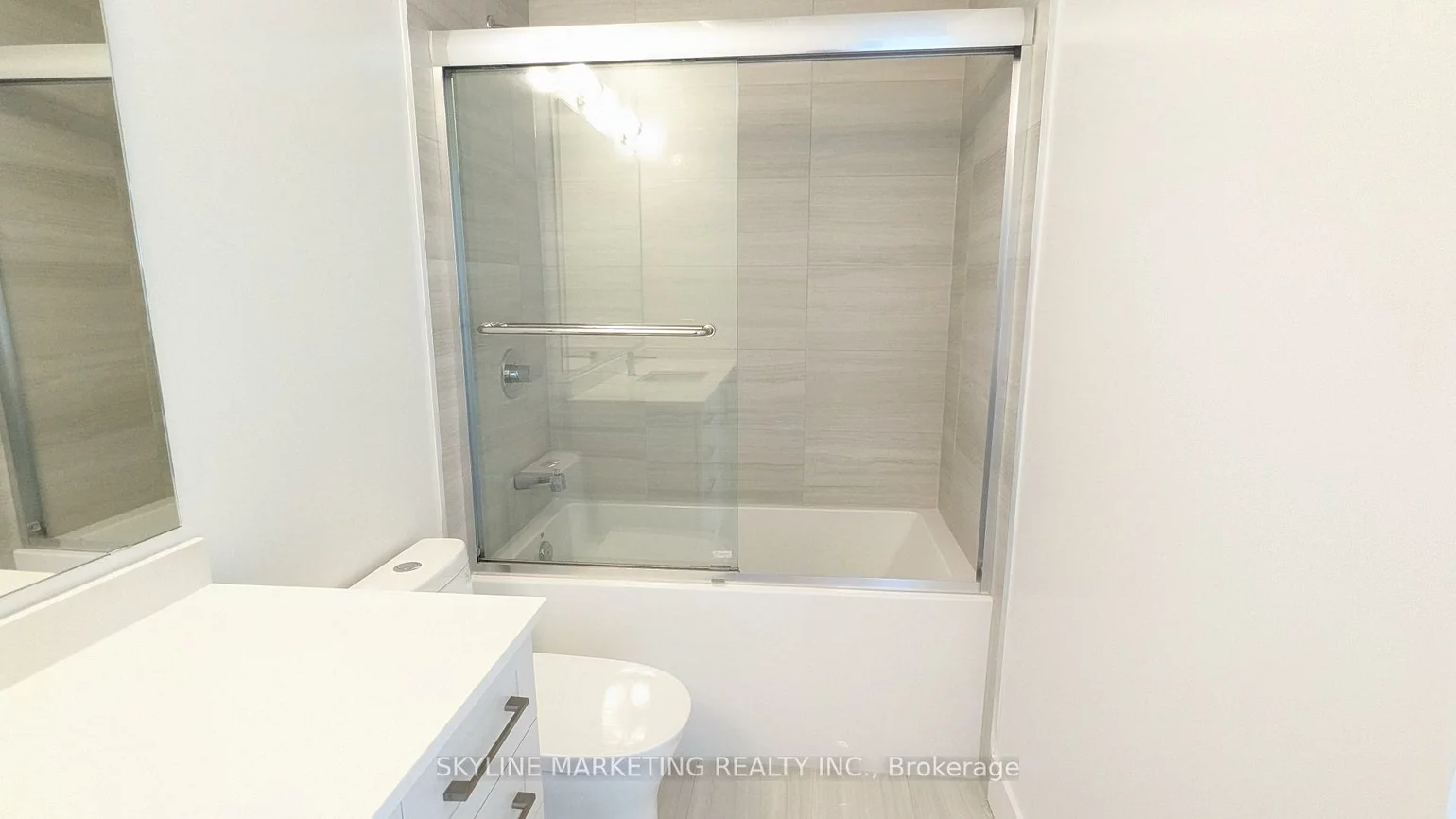 2450, Old Bronte, 1019 - WM Westmount, Oakville