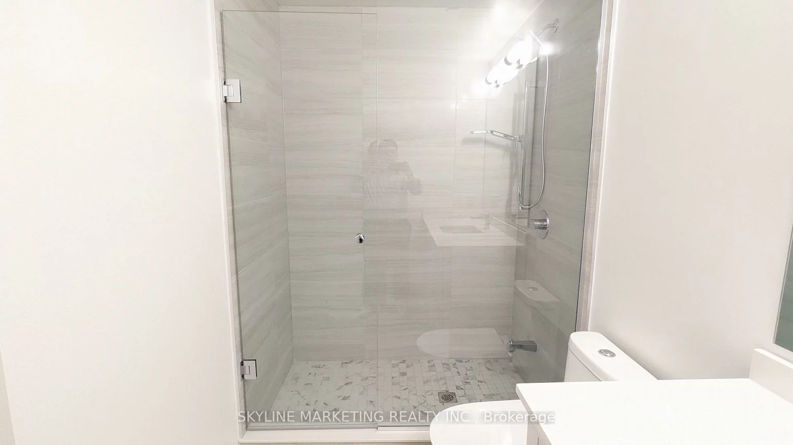 2450, Old Bronte, 1019 - WM Westmount, Oakville