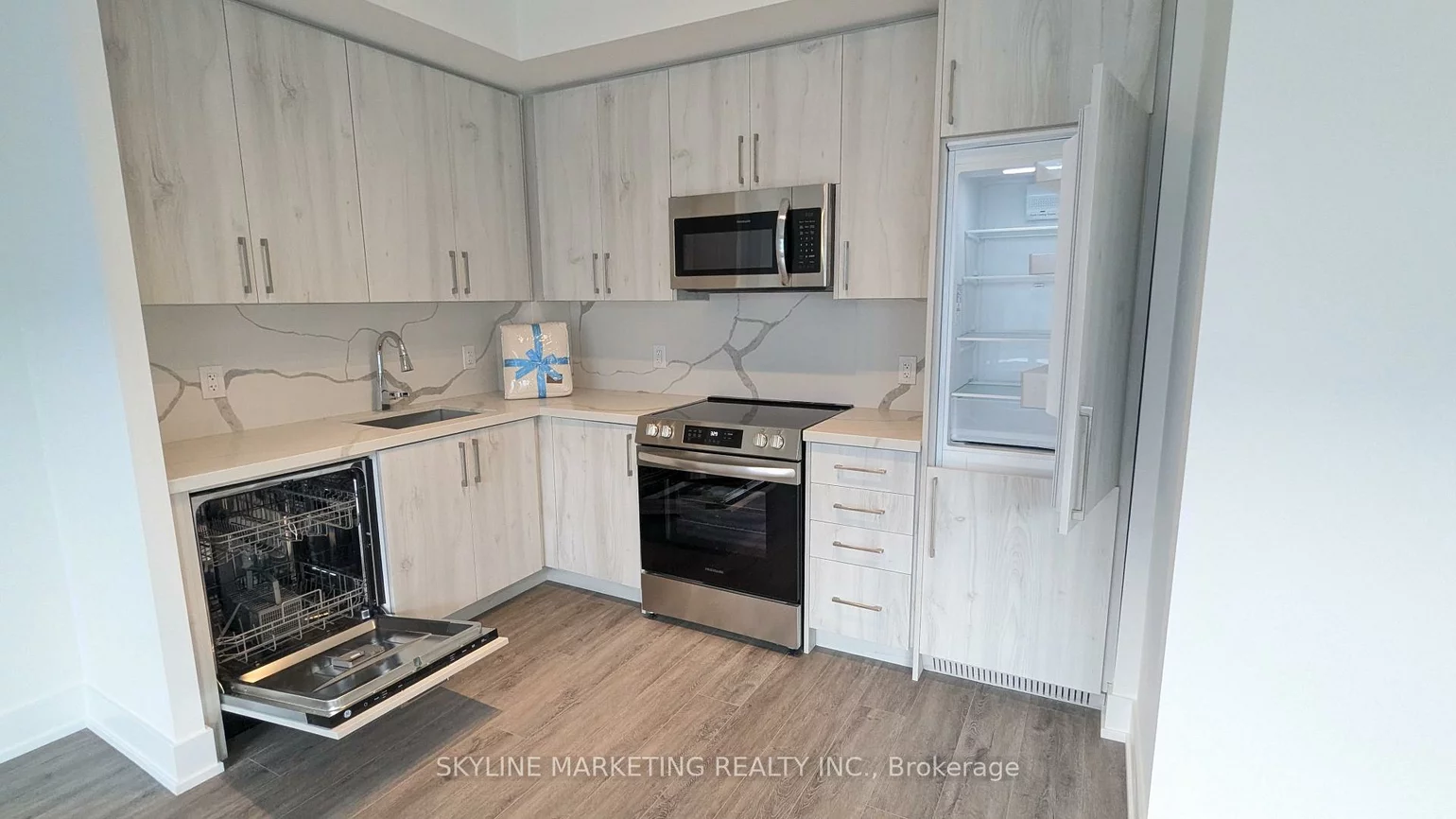 2450, Old Bronte, 1019 - WM Westmount, Oakville