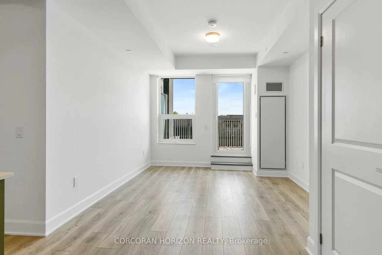 3240, William Coltson, 1010 - JM Joshua Meadows, Oakville