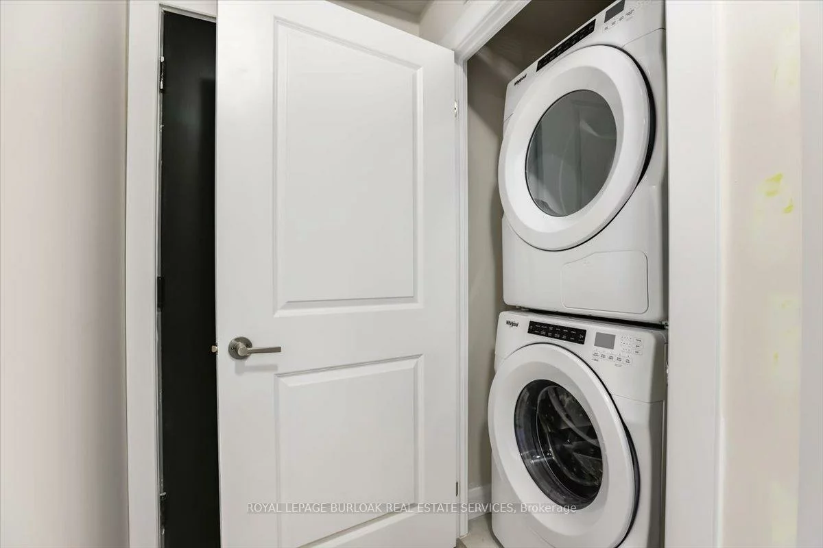 3200, William Coltson, 1010 - JM Joshua Meadows, Oakville