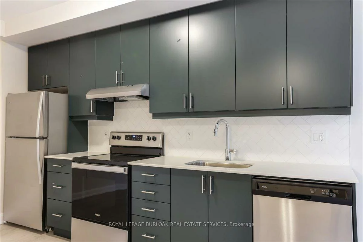 3200, William Coltson, 1010 - JM Joshua Meadows, Oakville