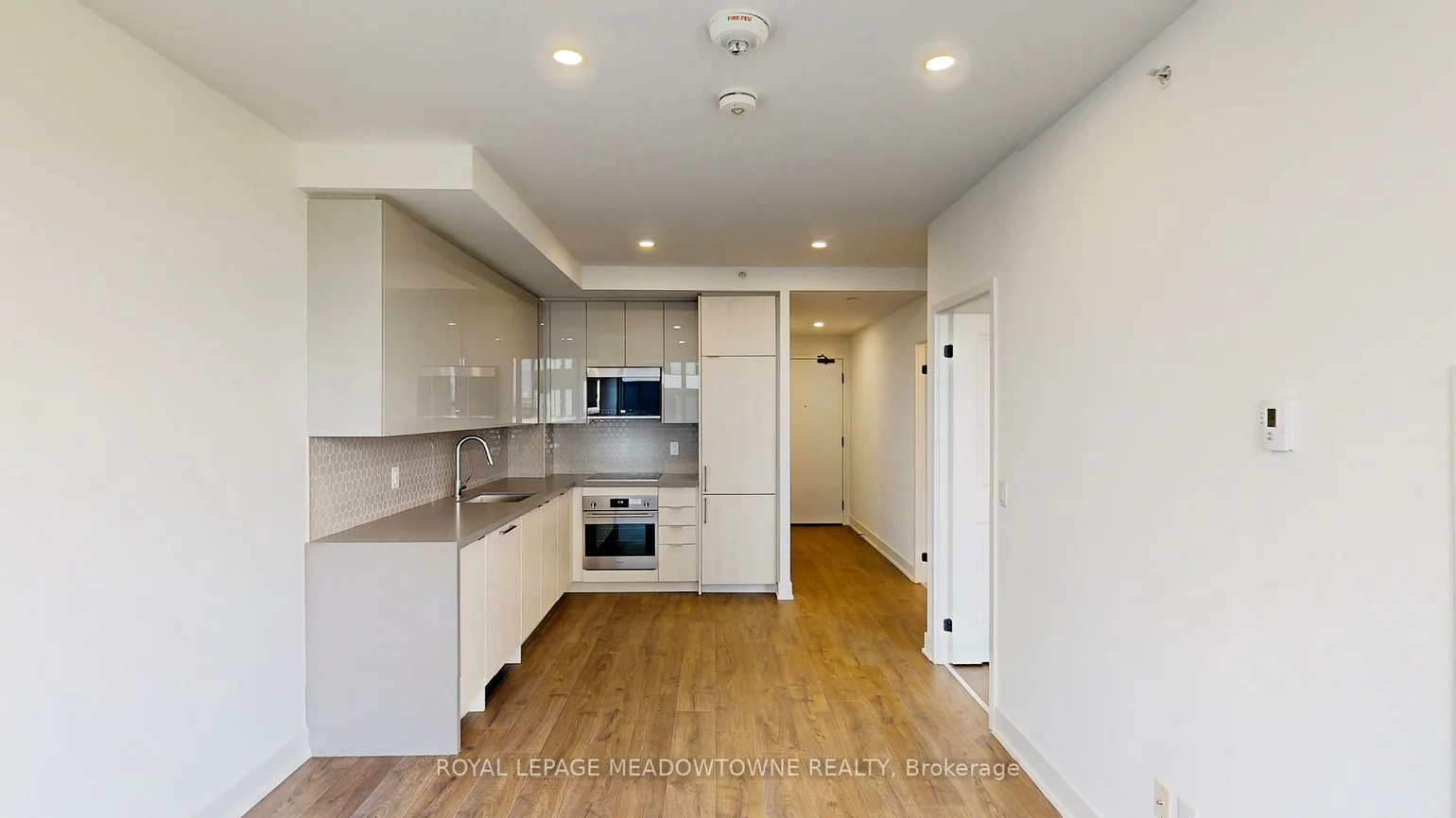 2481, Tauton, 1015 - RO River Oaks, Oakville