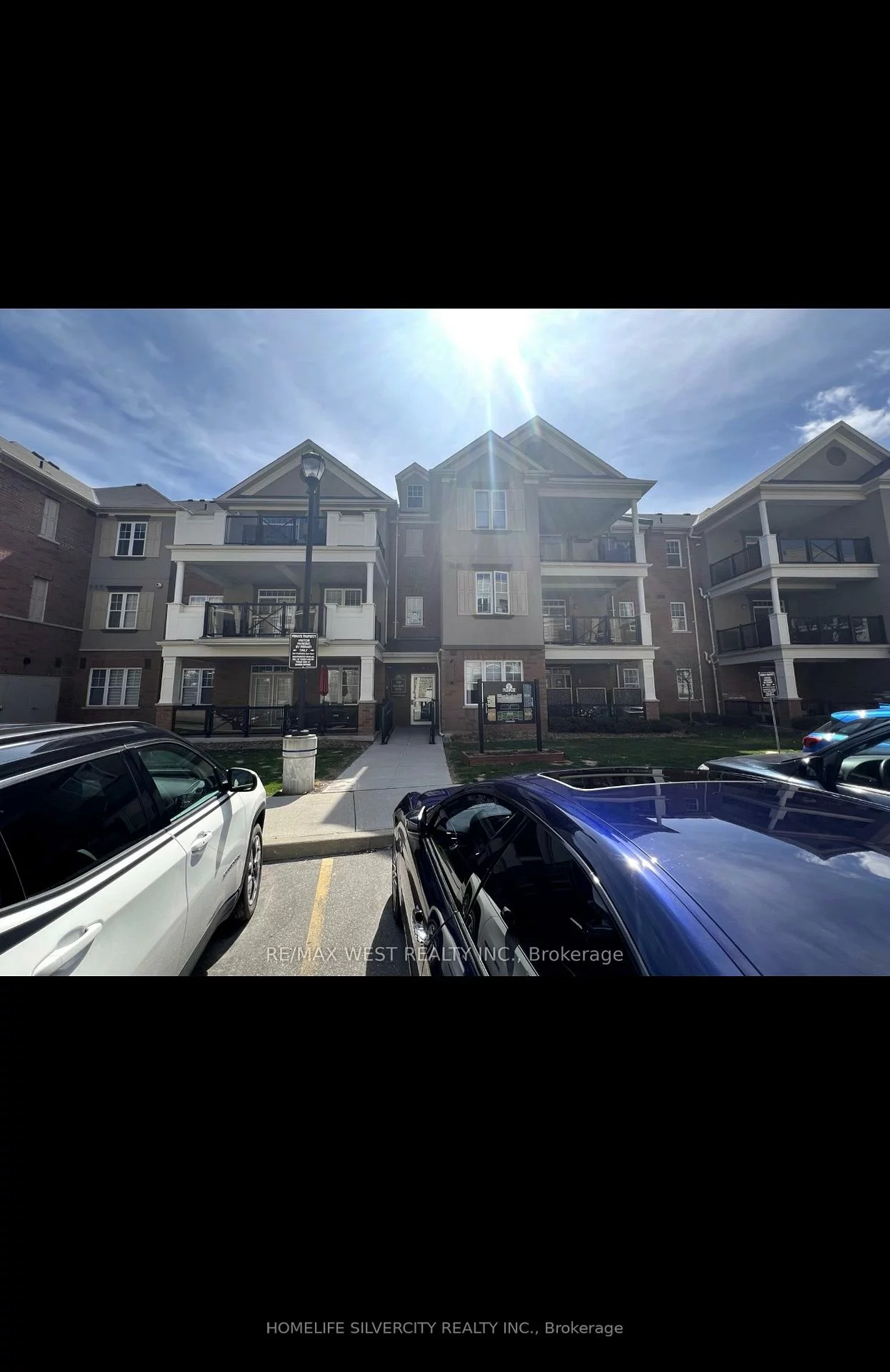 269, Georgian, 1015 - RO River Oaks, Oakville