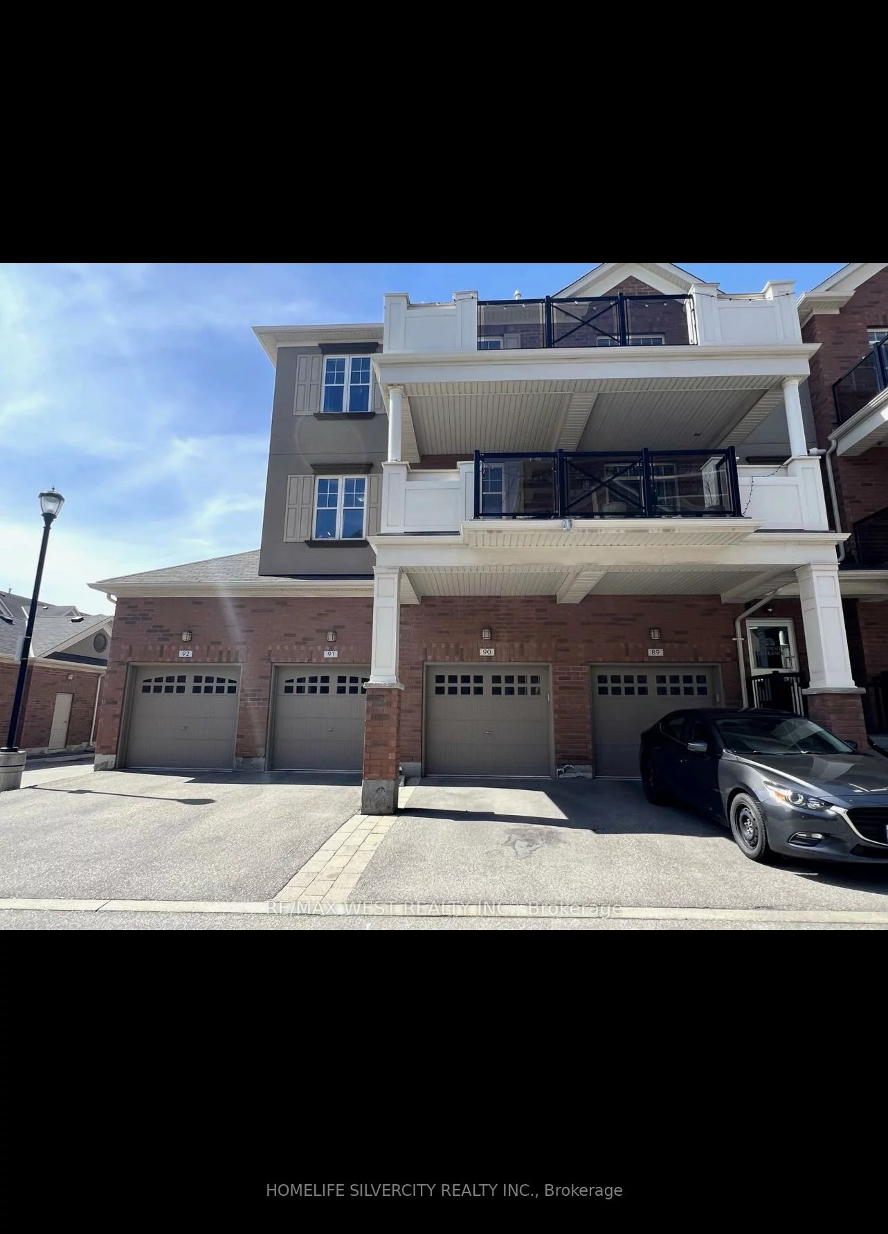269, Georgian, 1015 - RO River Oaks, Oakville