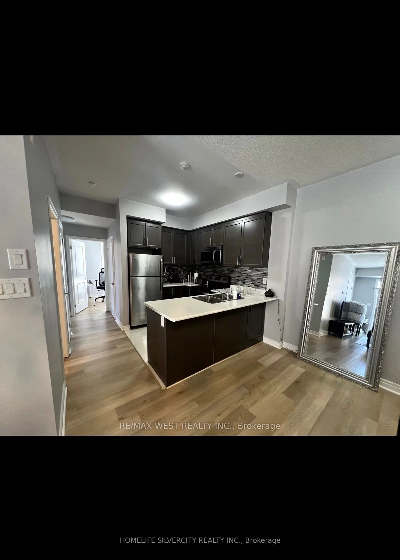 269, Georgian, 1015 - RO River Oaks, Oakville