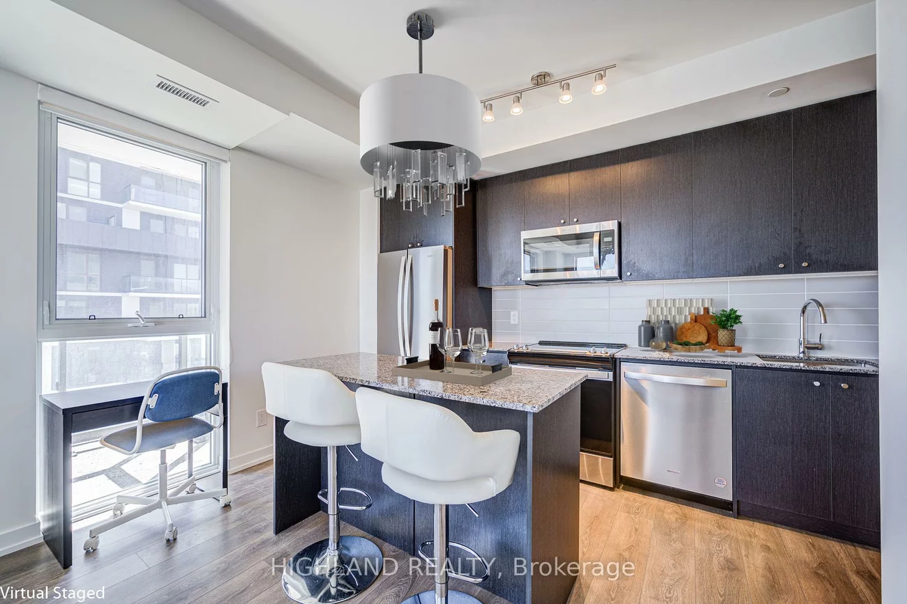 345, Wheat Boom, 1010 - JM Joshua Meadows, Oakville