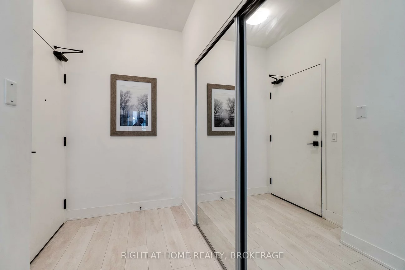 2485, Taunton, 1015 - RO River Oaks, Oakville