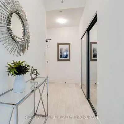 2485, Taunton, 1015 - RO River Oaks, Oakville