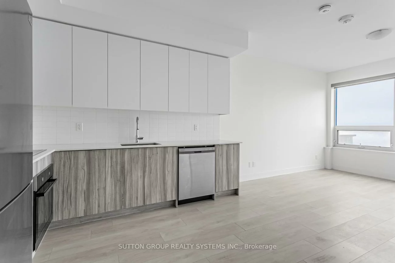 297, OAK WALK, 1015 - RO River Oaks, Oakville