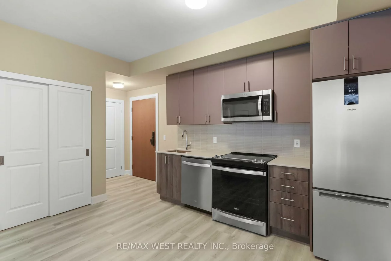 3240, William Coltson, 1010 - JM Joshua Meadows, Oakville