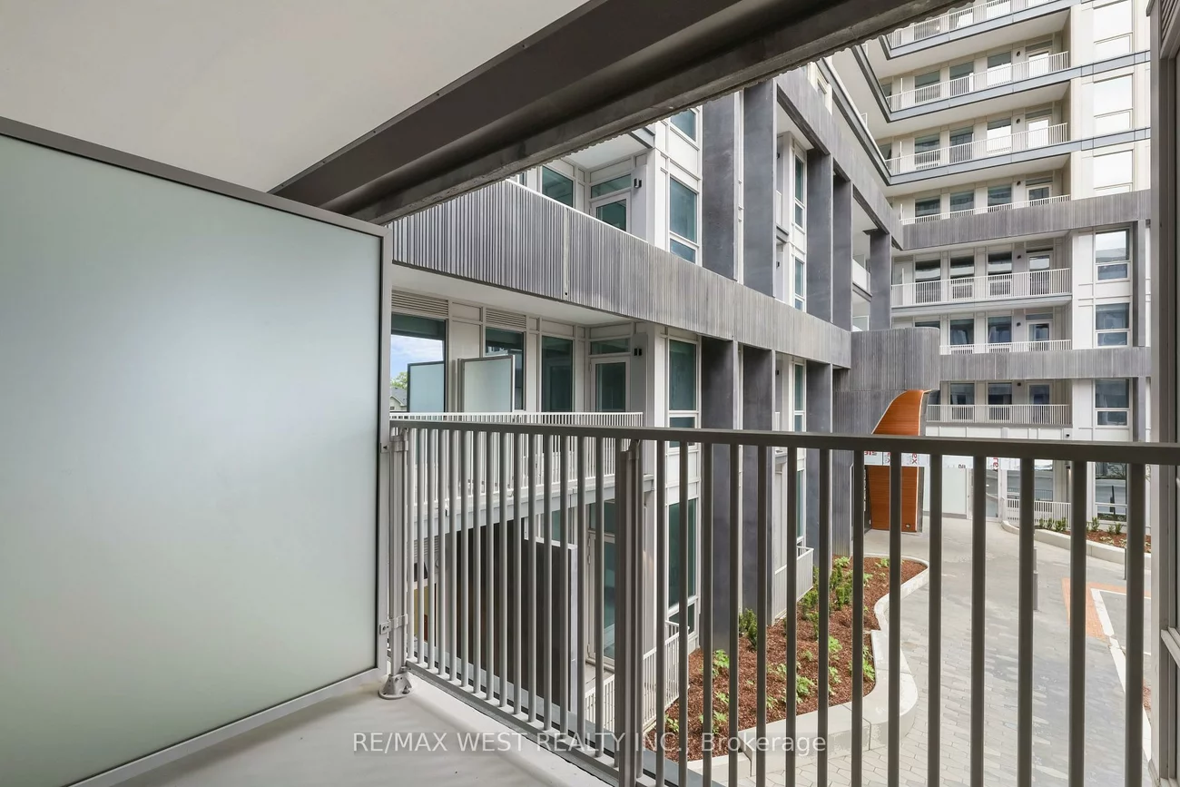 3240, William Coltson, 1010 - JM Joshua Meadows, Oakville
