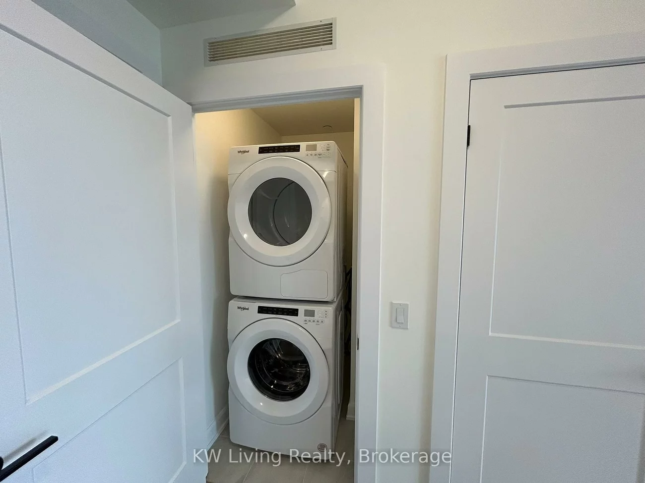 3220, William Coltson, 1010 - JM Joshua Meadows, Oakville