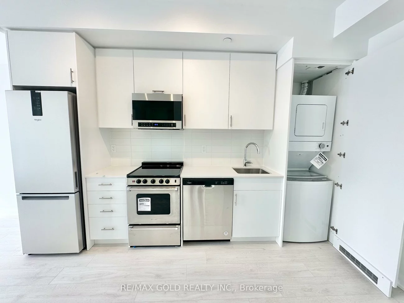 412, Silver Maple, 1010 - JM Joshua Meadows, Oakville