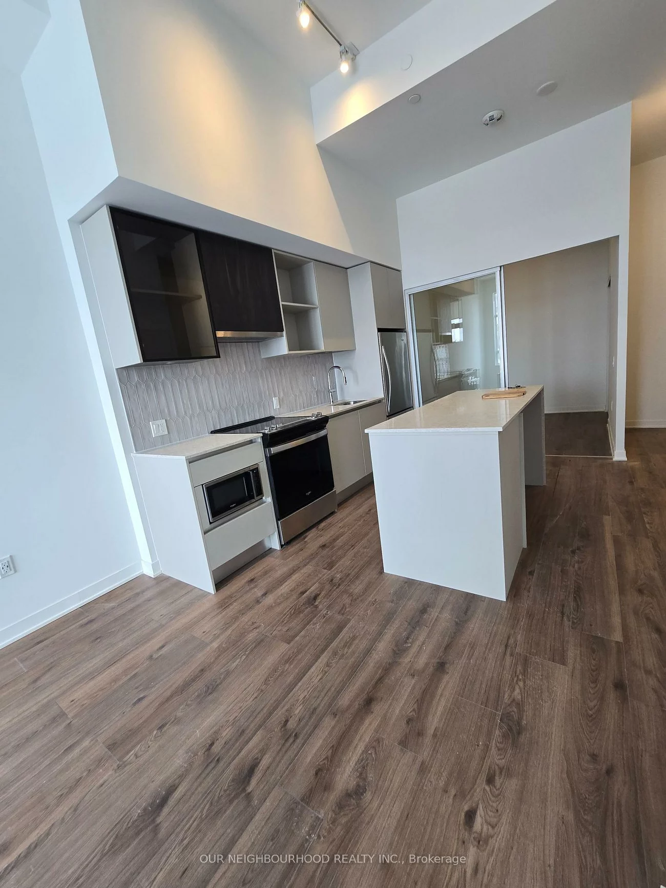 395, Dundas, 1008 - GO Glenorchy, Oakville