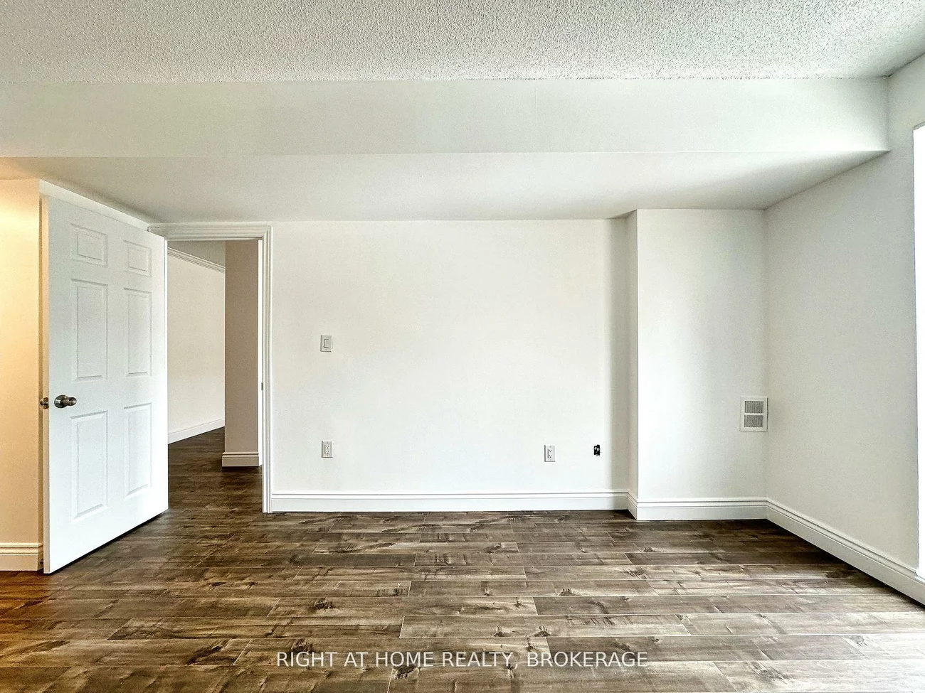 162, Reynolds, 1013 - OO Old Oakville, Oakville