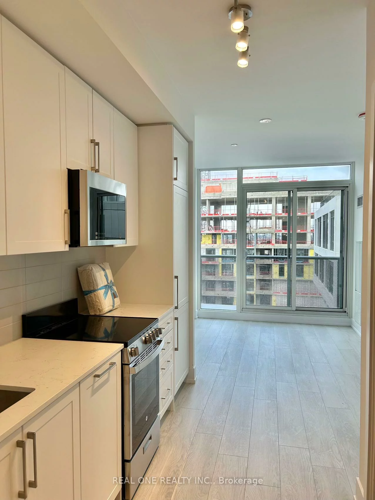2450, Old Bronte, 1019 - WM Westmount, Oakville