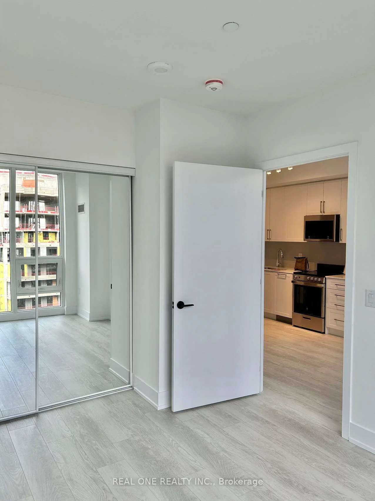 2450, Old Bronte, 1019 - WM Westmount, Oakville