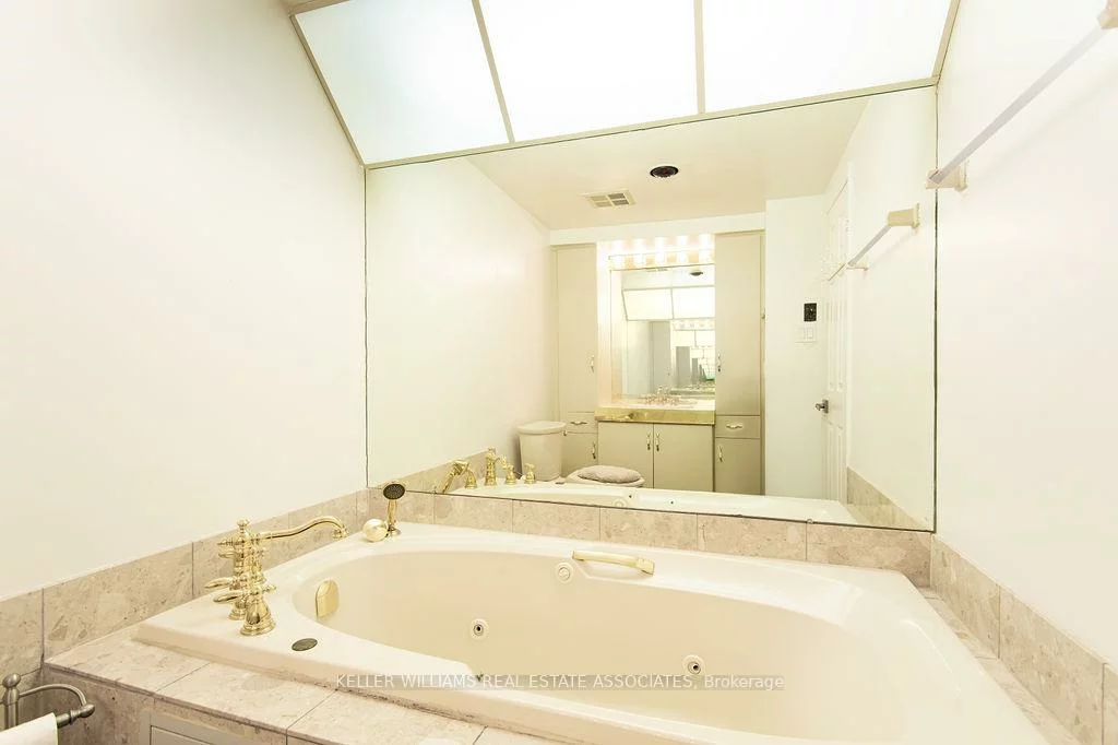 102, Bronte, 1001 - BR Bronte, Oakville