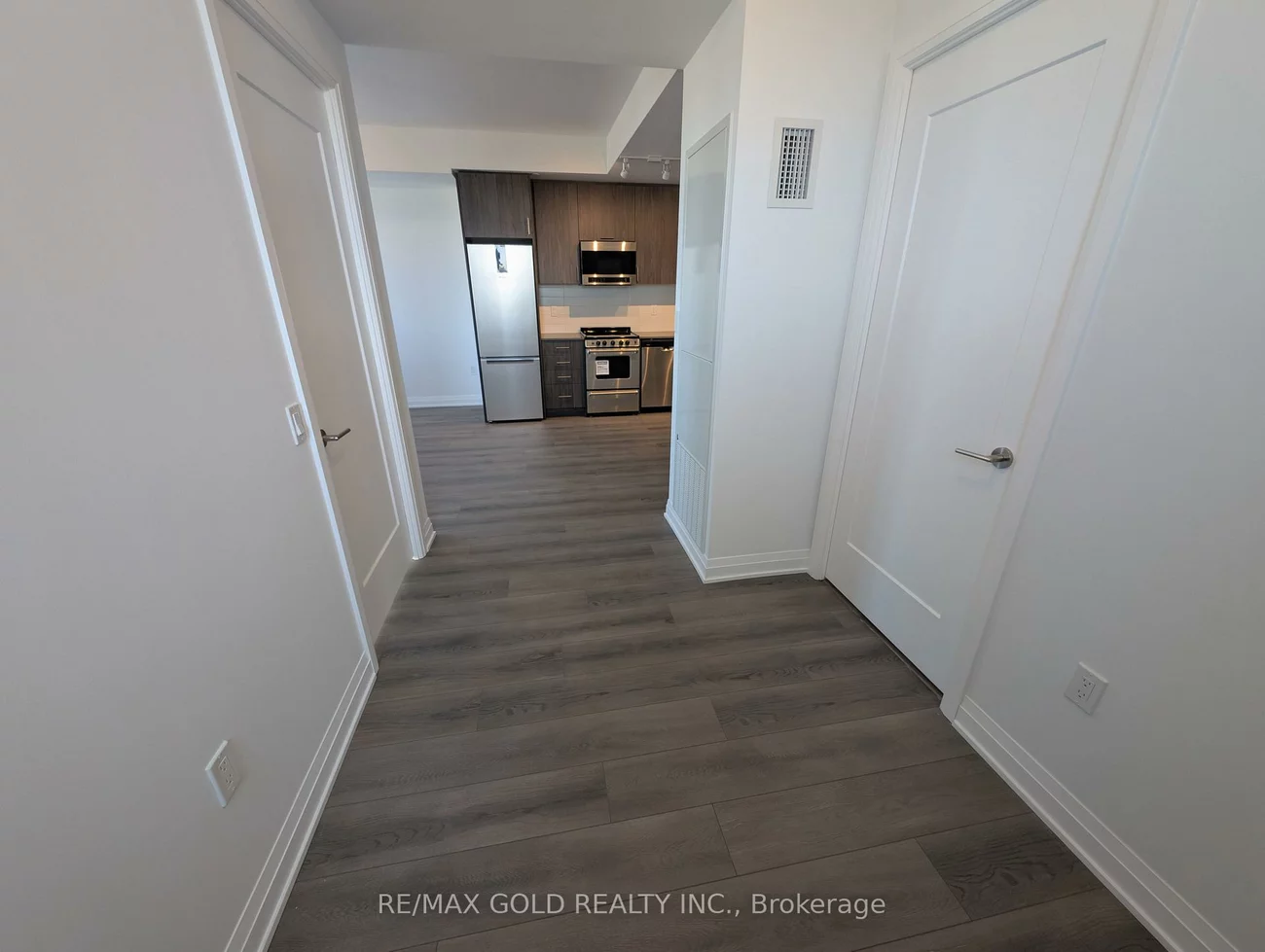 412, Silver Maple, 1010 - JM Joshua Meadows, Oakville