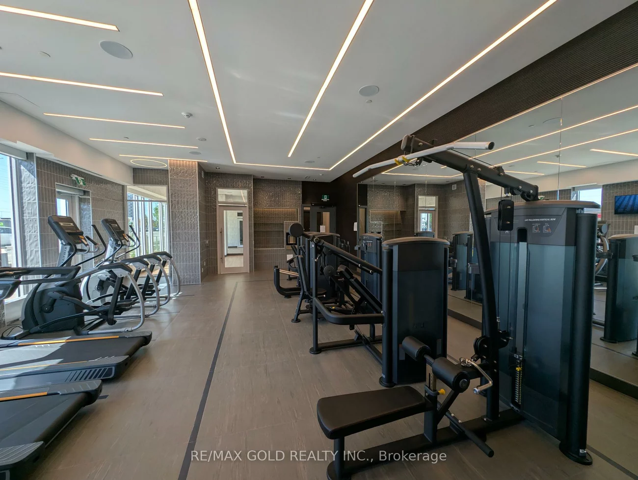 412, Silver Maple, 1010 - JM Joshua Meadows, Oakville