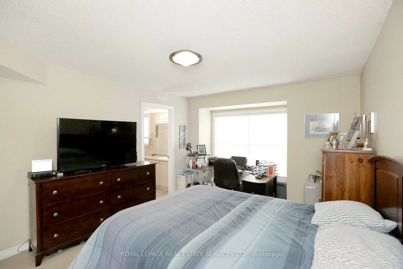 1470, Bishops, 1007 - GA Glen Abbey, Oakville