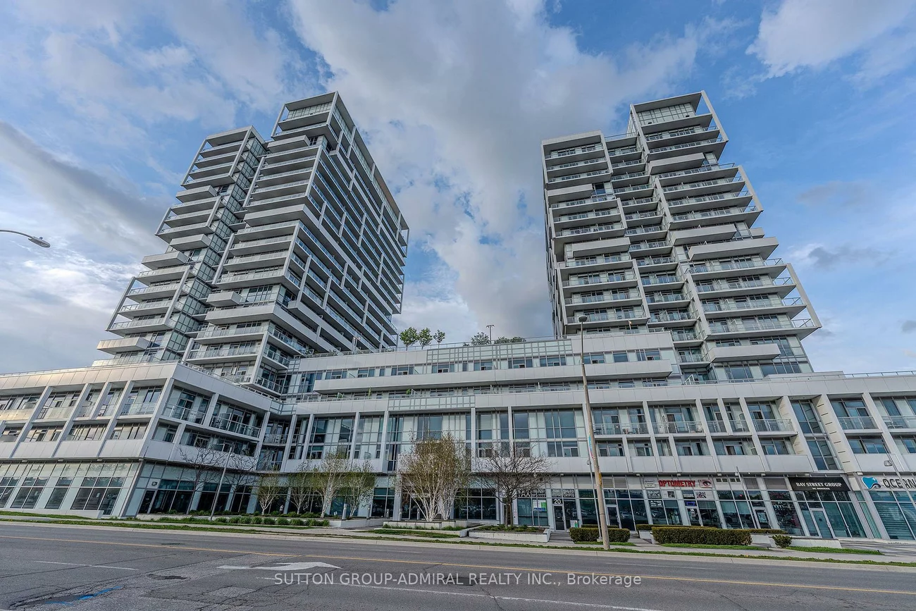55, Speers, 1014 - QE Queen Elizabeth, Oakville