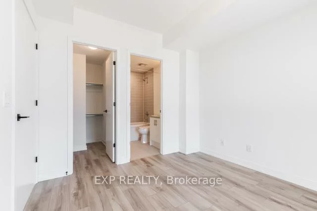 335, Wheat Boom, 1010 - JM Joshua Meadows, Oakville