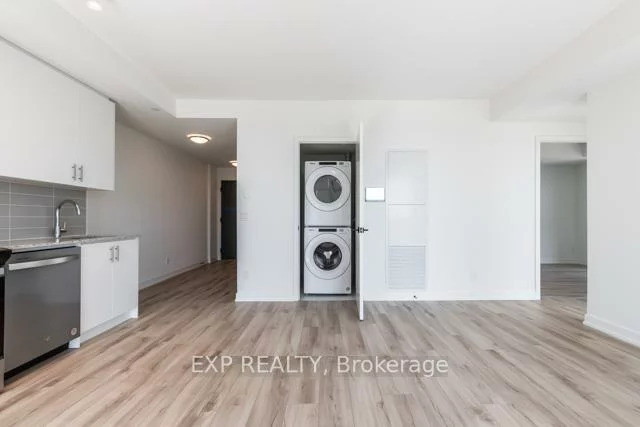335, Wheat Boom, 1010 - JM Joshua Meadows, Oakville