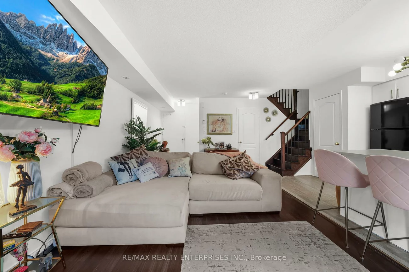 19, Hays, 1015 - RO River Oaks, Oakville