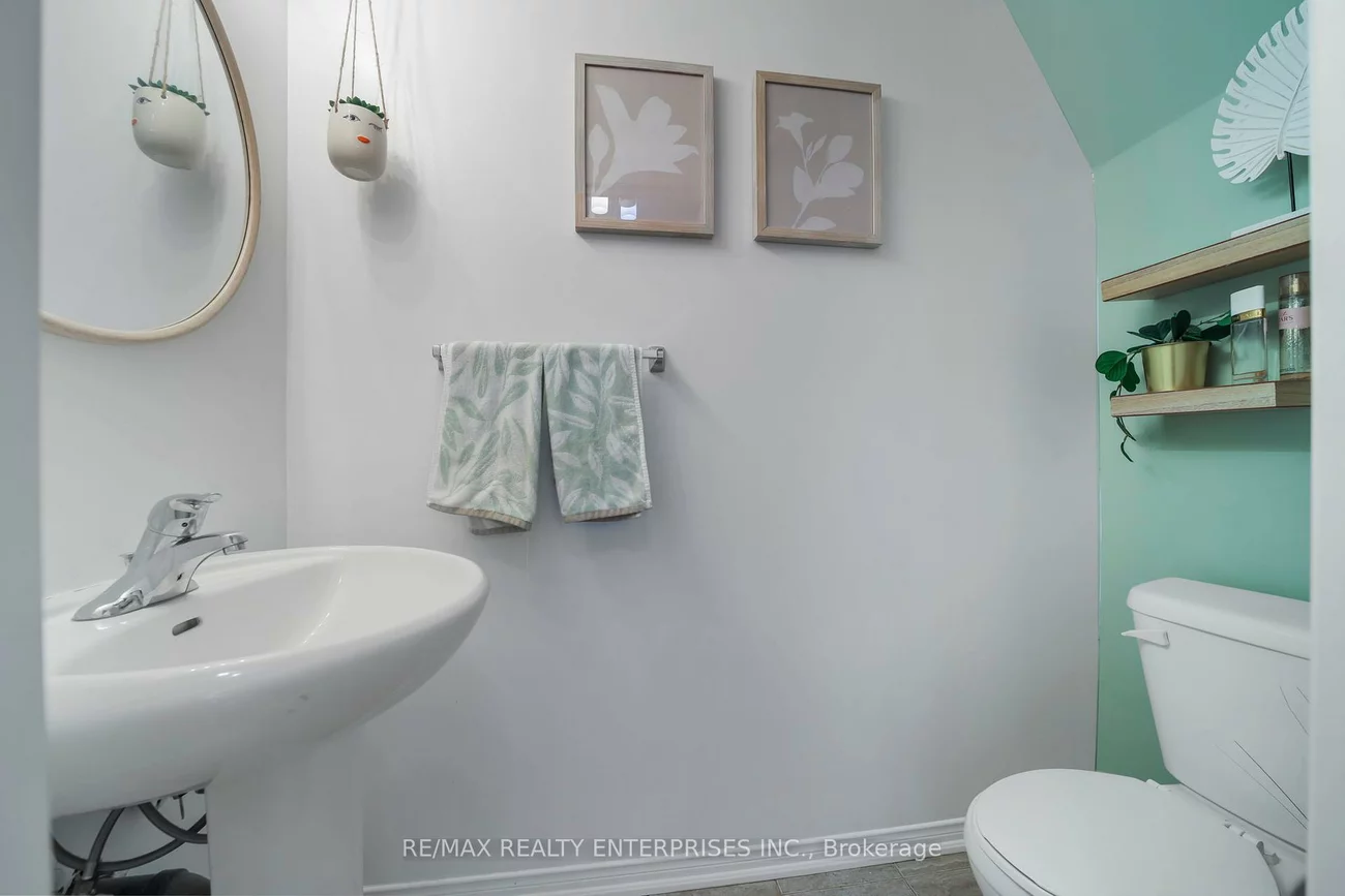 19, Hays, 1015 - RO River Oaks, Oakville