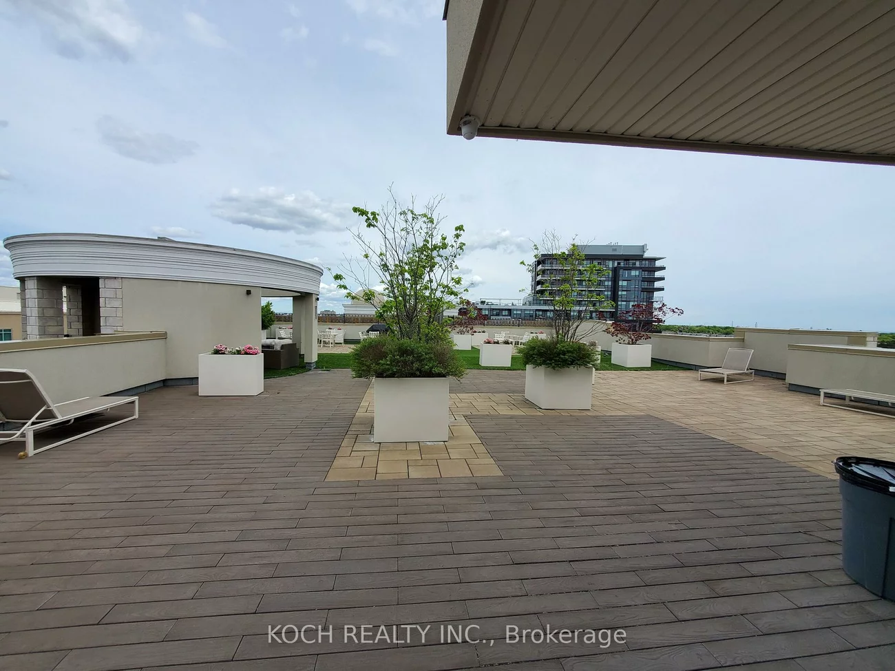 216, Oak Park, 1015 - RO River Oaks, Oakville