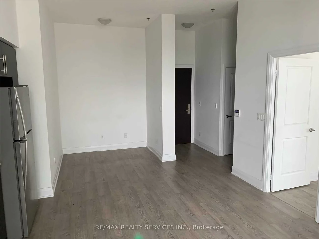 55, Speers, 1014 - QE Queen Elizabeth, Oakville