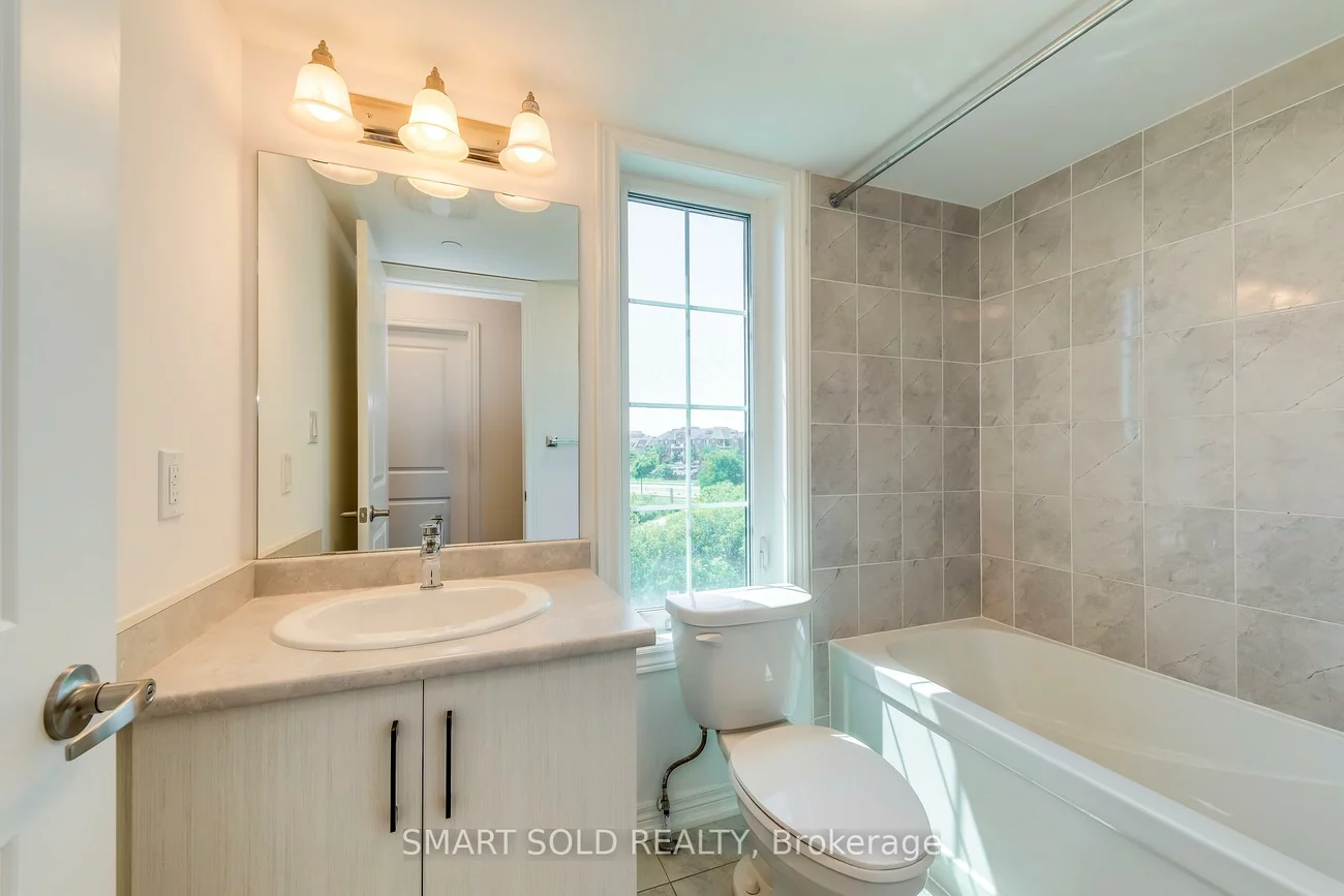 2199, Lillykin St S, 1015 - RO River Oaks, Oakville