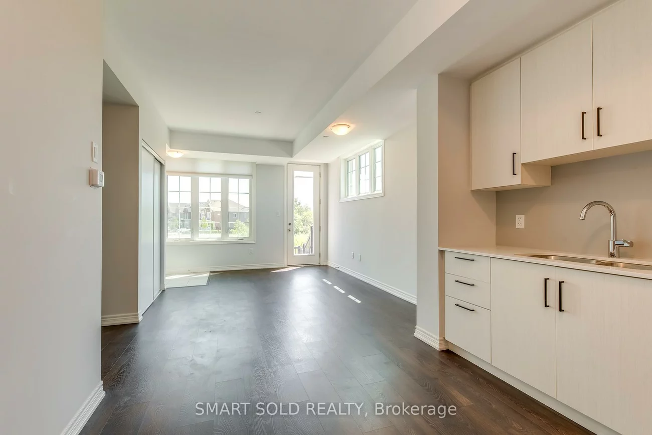 2199, Lillykin St S, 1015 - RO River Oaks, Oakville