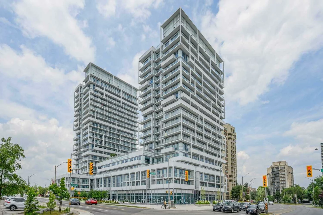 55, Speers, 1014 - QE Queen Elizabeth, Oakville