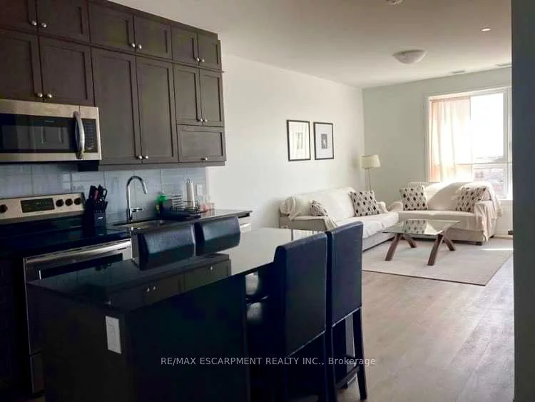 95, Dundas, 1008 - GO Glenorchy, Oakville