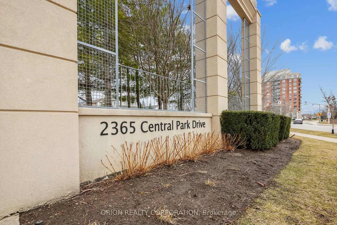 2365, Central Park, 1015 - RO River Oaks, Oakville