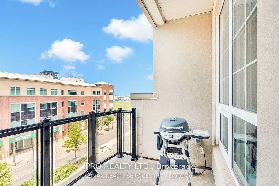 216, Oak Park, 1015 - RO River Oaks, Oakville