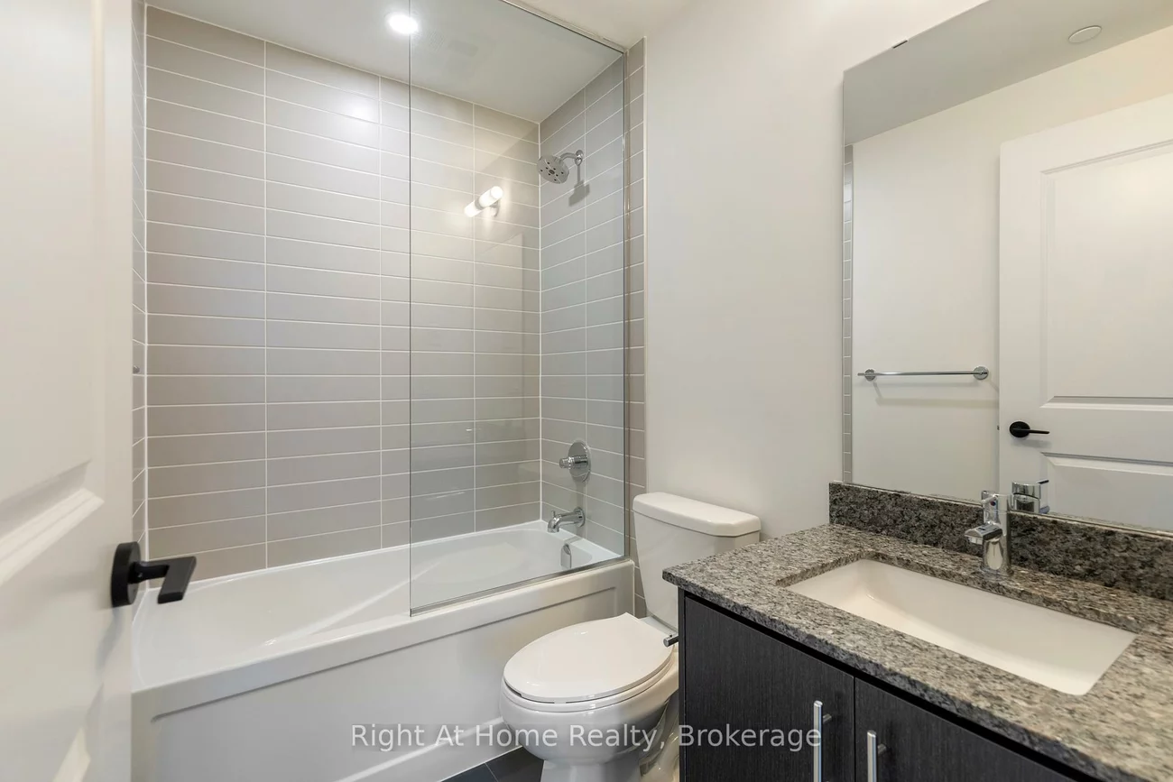 335, Wheatboom, 1010 - JM Joshua Meadows, Oakville