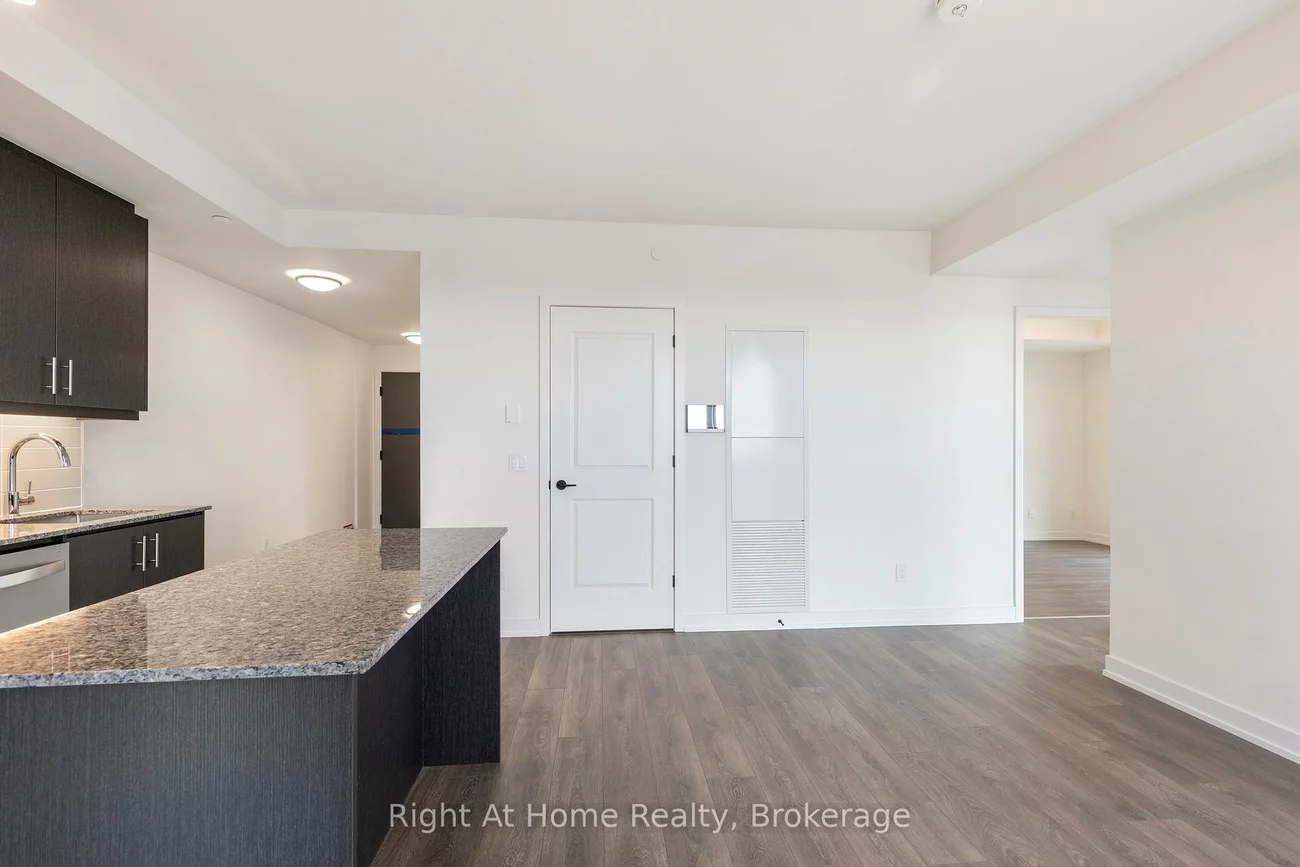 335, Wheatboom, 1010 - JM Joshua Meadows, Oakville
