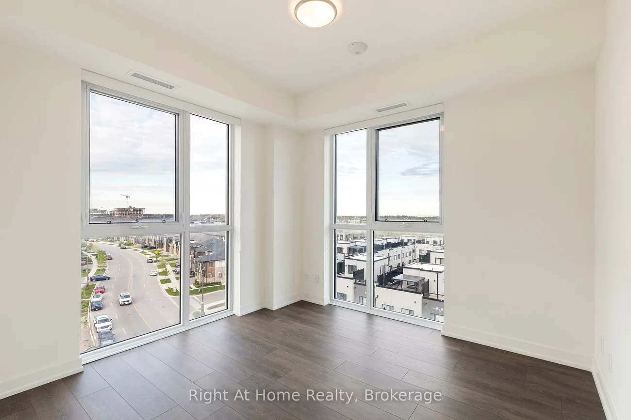 335, Wheatboom, 1010 - JM Joshua Meadows, Oakville