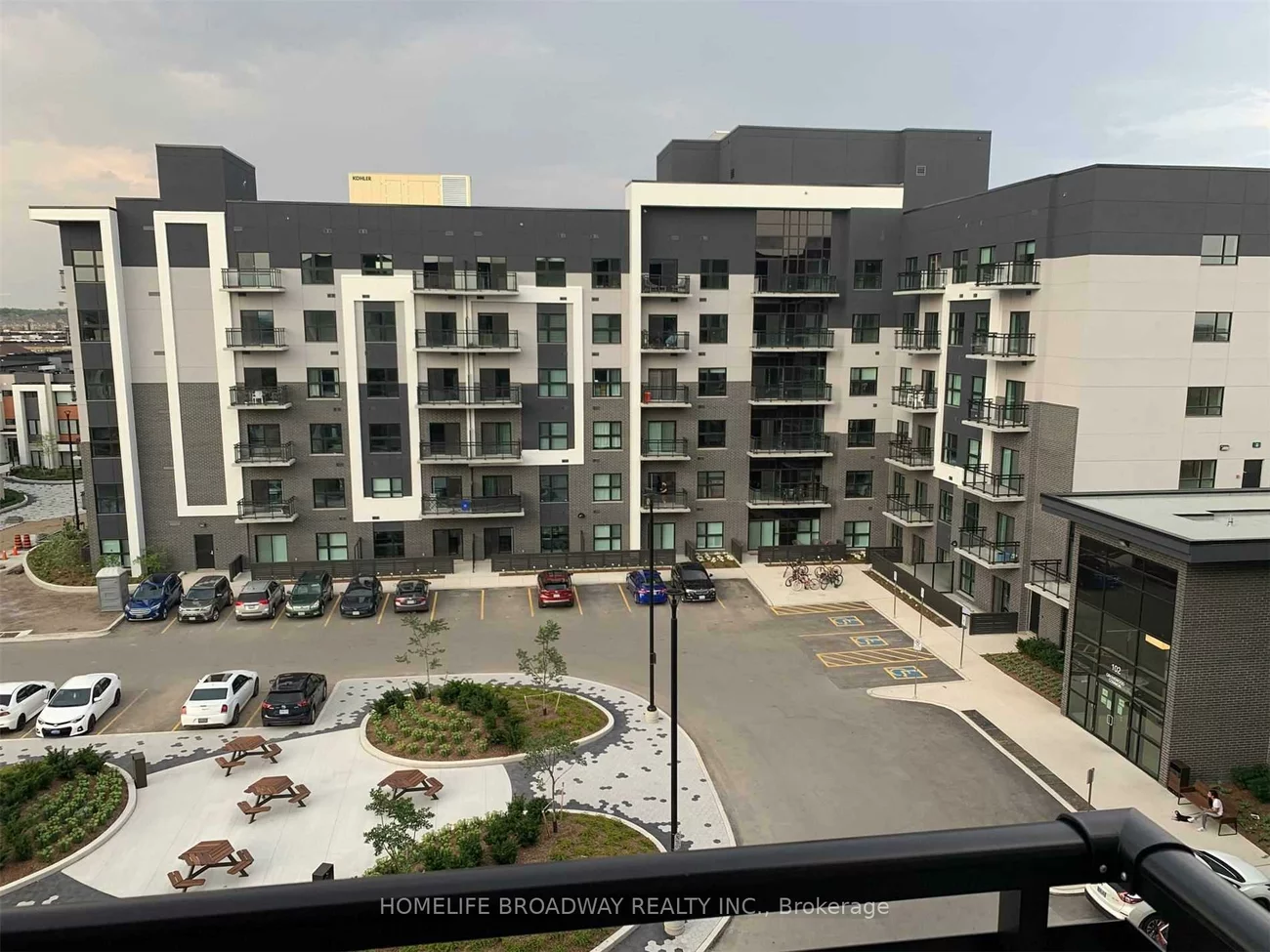 102, Grovewood Common, 1008 - GO Glenorchy, Oakville