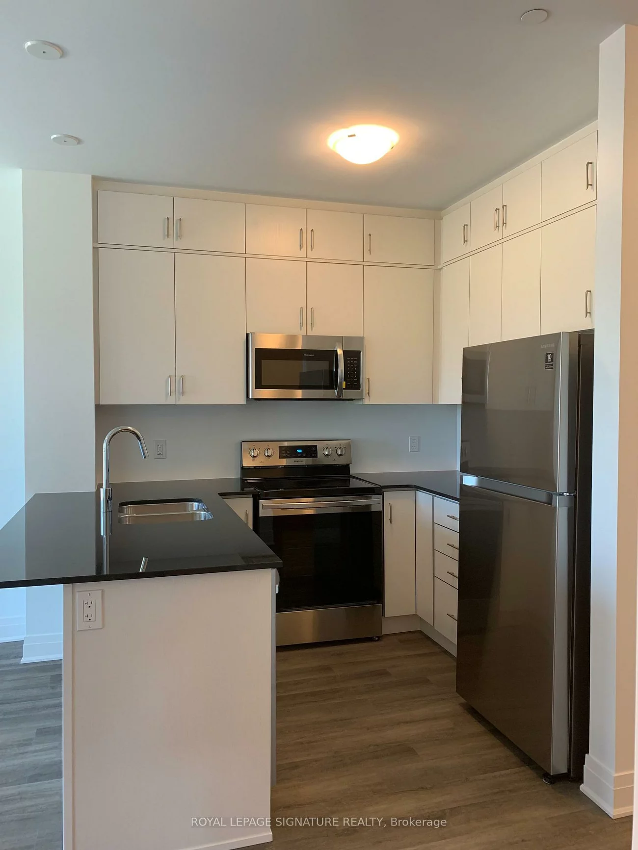 102, Grovewood, 1008 - GO Glenorchy, Oakville