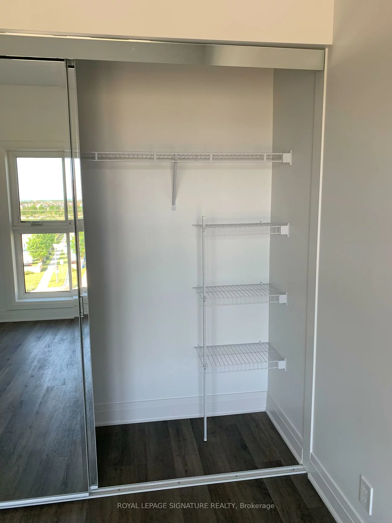 102, Grovewood, 1008 - GO Glenorchy, Oakville