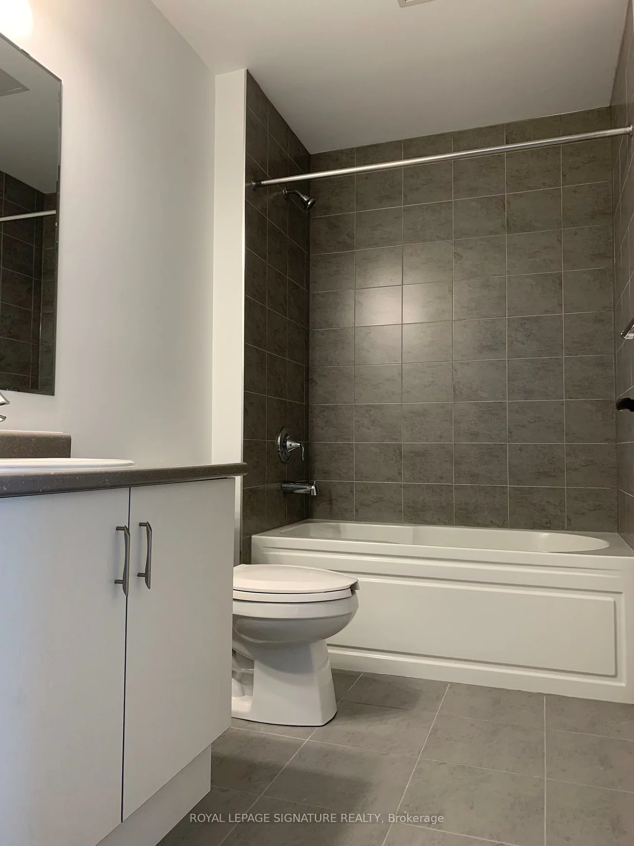 102, Grovewood, 1008 - GO Glenorchy, Oakville