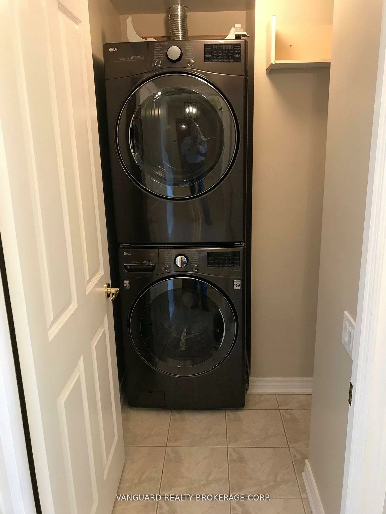 60, Old Mill, 1014 - QE Queen Elizabeth, Oakville