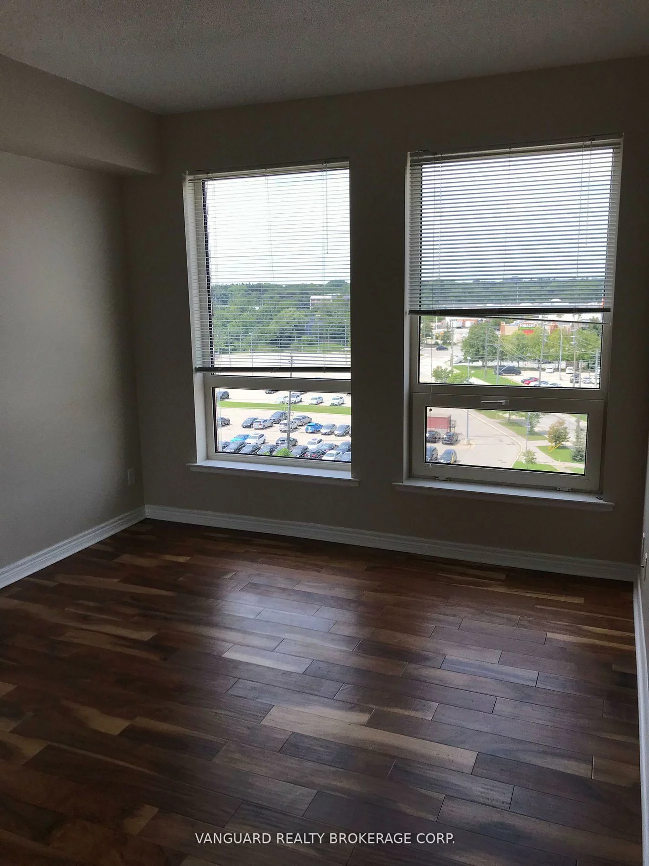 60, Old Mill, 1014 - QE Queen Elizabeth, Oakville