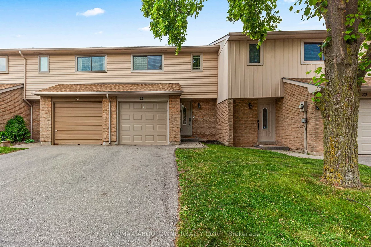 1528, Lancaster, 1005 - FA Falgarwood, Oakville